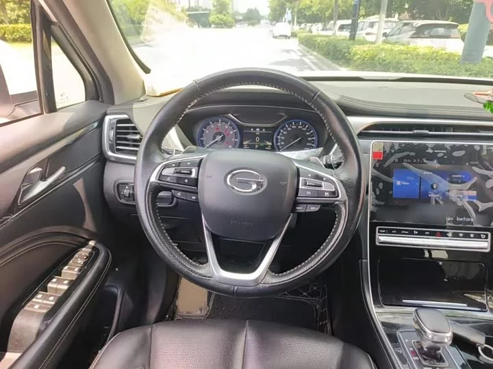 GAC Trumpchi GS5