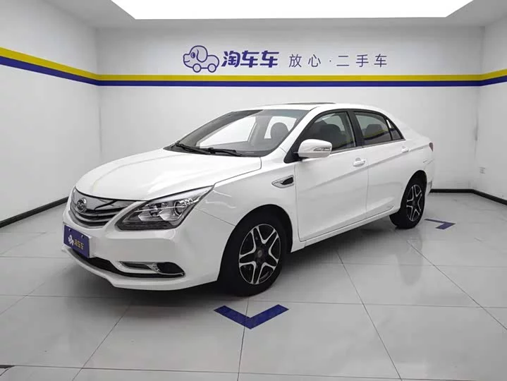 BYD G5