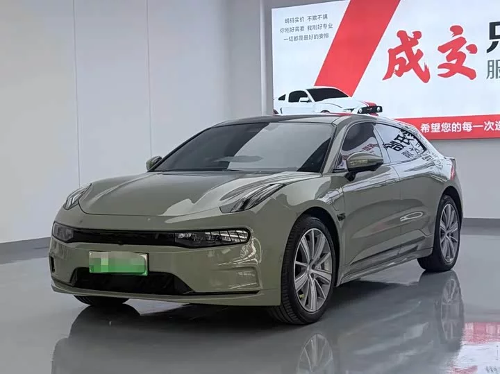 ZEEKR 001