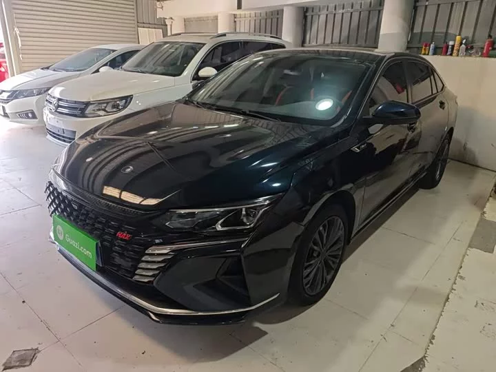 Dongfeng Yixuan MAX