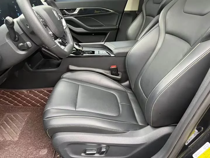 FAW Besturn B70