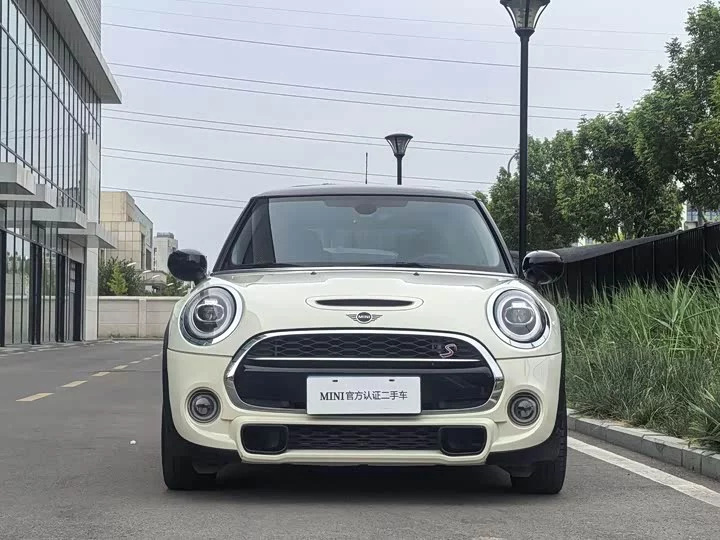 MINI 