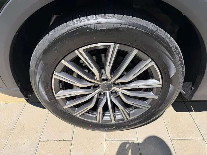 Jetour X70 PLUS