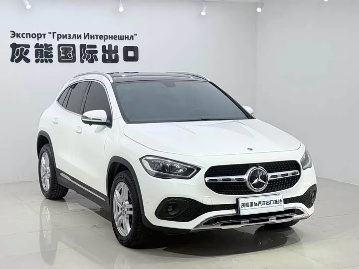 Mercedes-Benz GLA