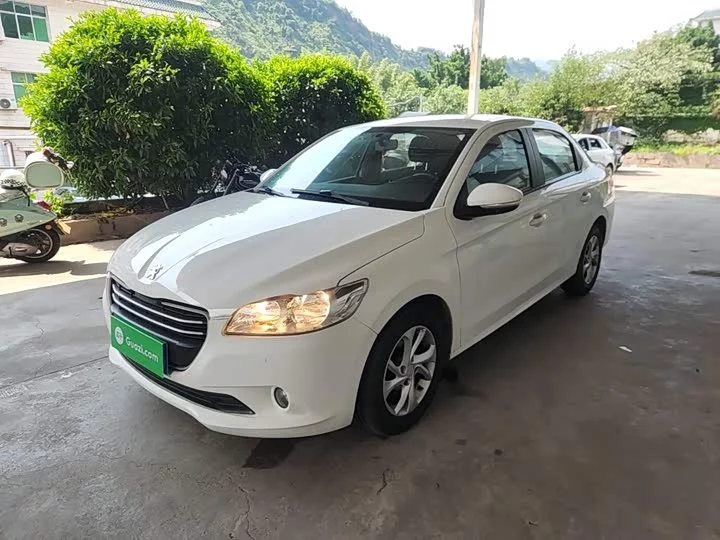 Peugeot 301