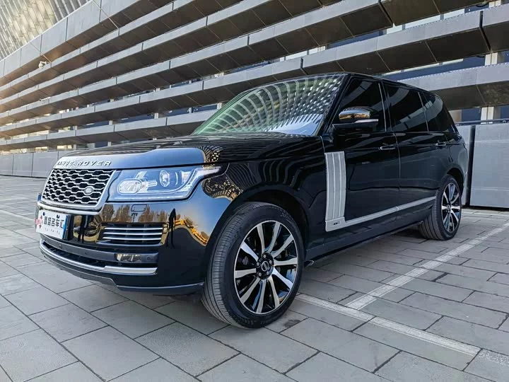 Land Rover range rover
