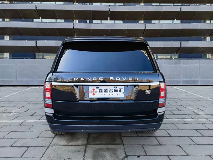 Land Rover range rover