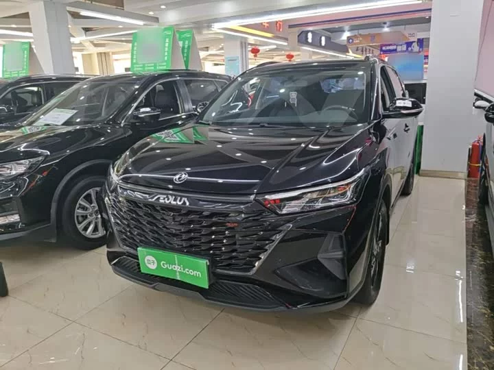 Dongfeng AX7