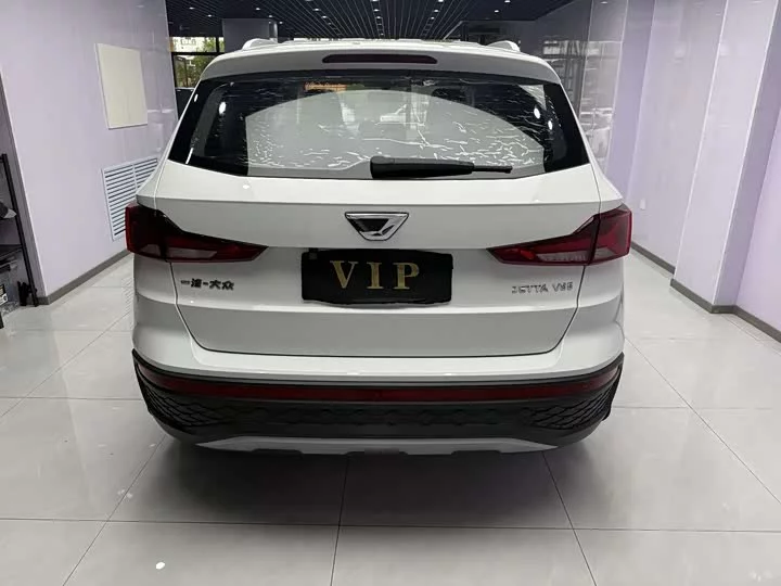 Jetta VS5