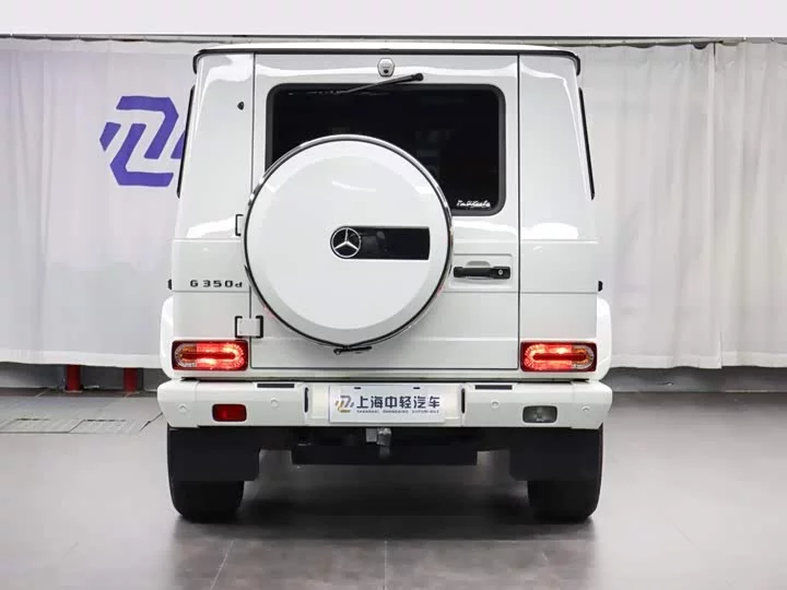 Mercedes-Benz G-rated
