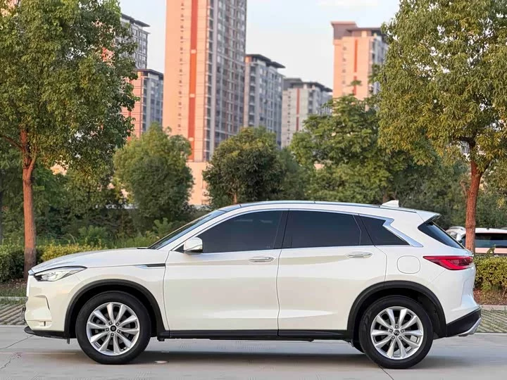 Infiniti QX50