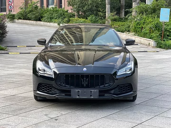 Maserati President