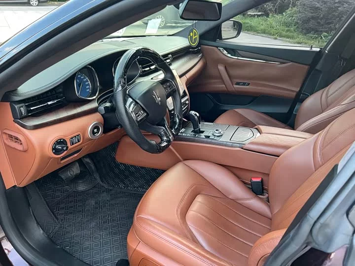 Maserati President