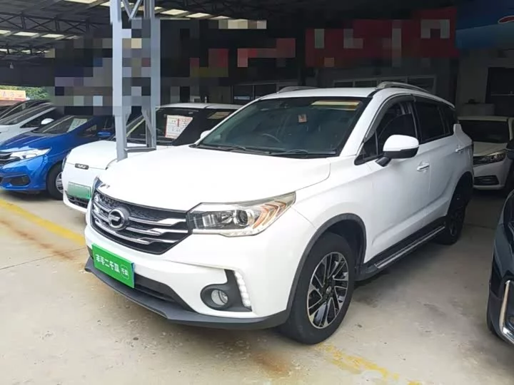 GAC Trumpchi GS4