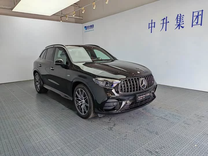 Mercedes-Benz GLC AMG