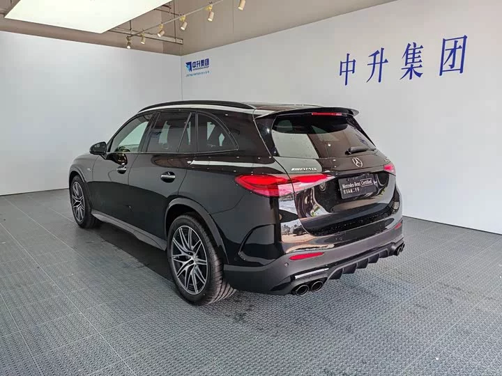 Mercedes-Benz GLC AMG