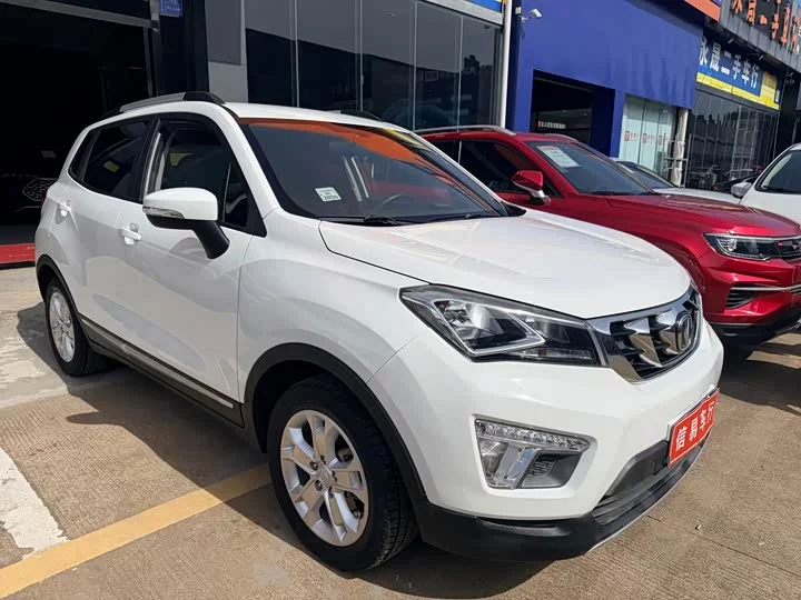 Changan CS15