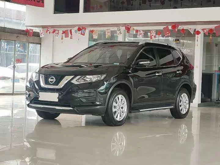 Nissan Qijun