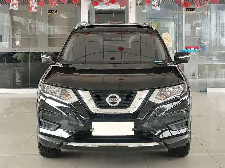 Nissan Qijun