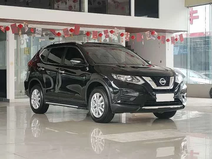 Nissan Qijun