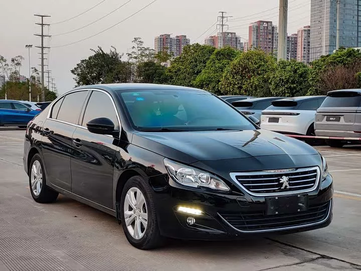 Peugeot 408