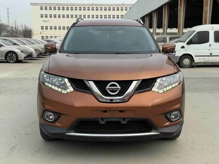 Nissan Qijun