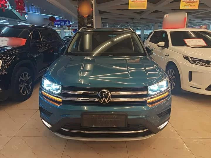 Volkswagen Tharu