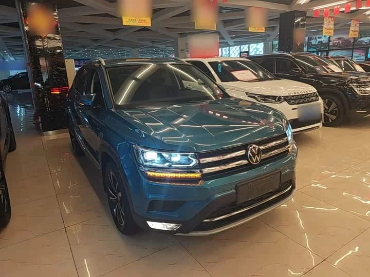 Volkswagen Tharu