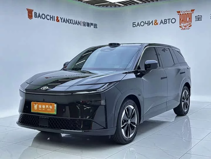 Toyota Bozhi 3X