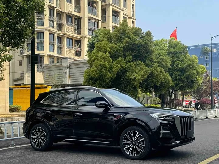 Hongqi HS5