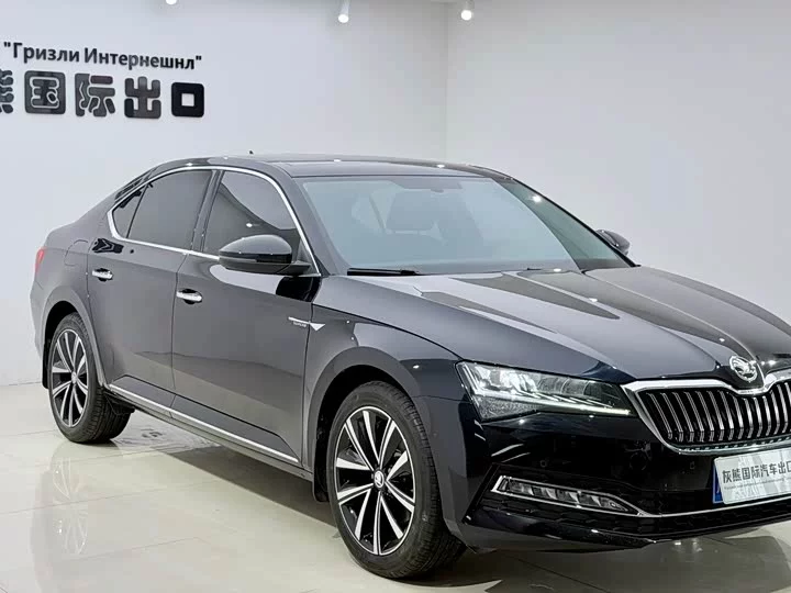 Skoda SuperB