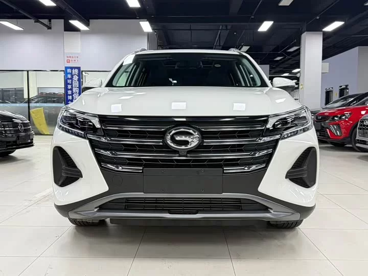 GAC Trumpchi GS4