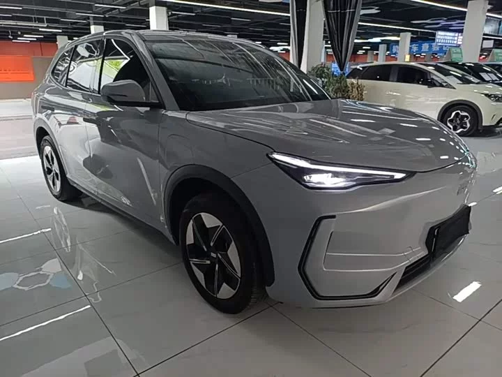 Geely Galaxy E5