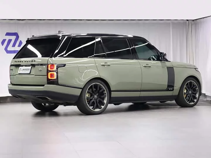 Land Rover range rover