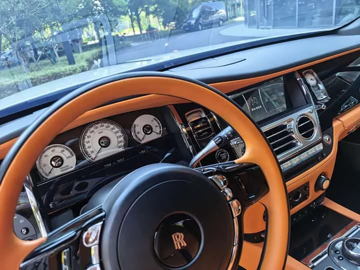 Rolls Royce Phantom