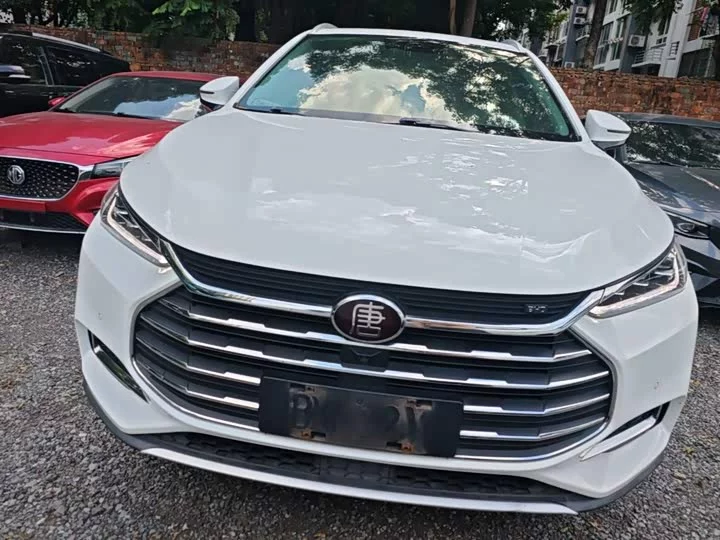 BYD Tang
