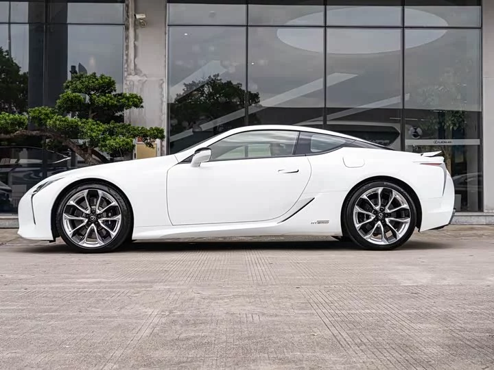 Lexus LC