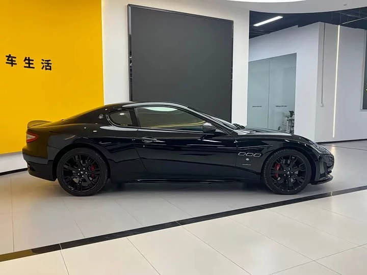 Maserati GranTurismo