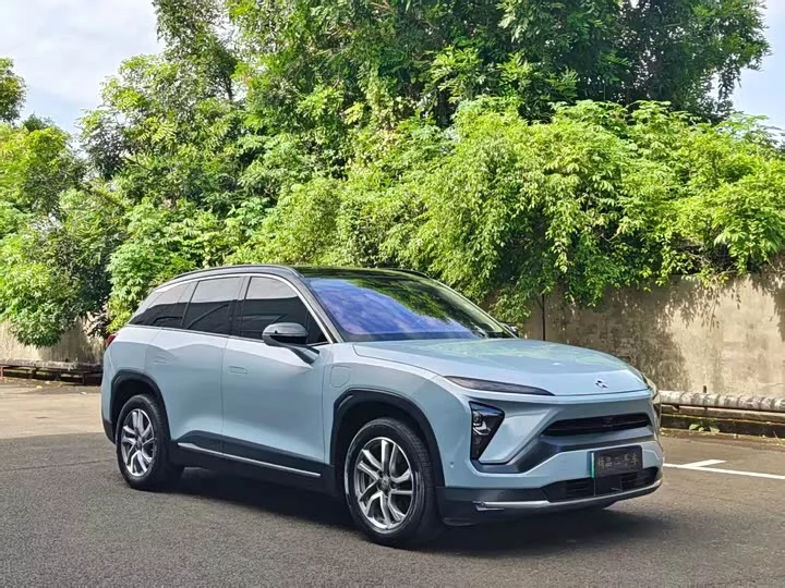 NIO ES6