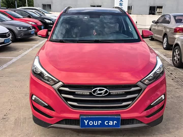 Hyundai Tucson