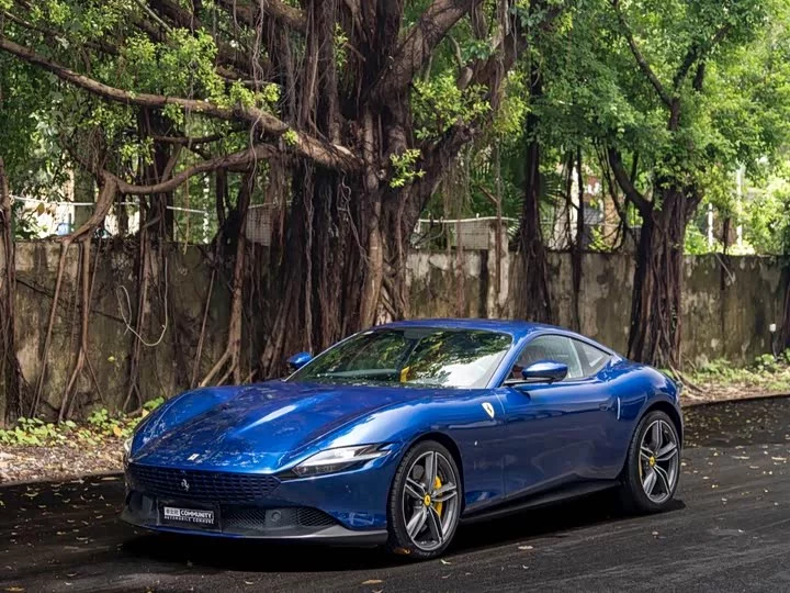 ferrari Roma