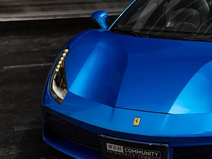 ferrari 488