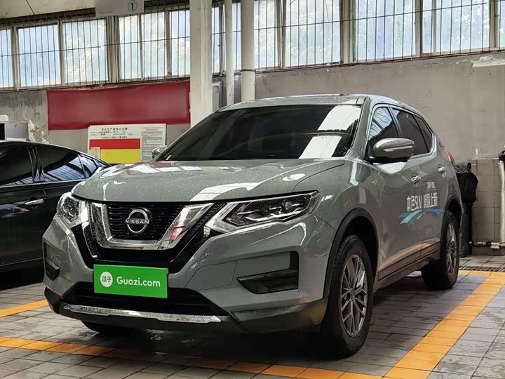 Nissan Qijun