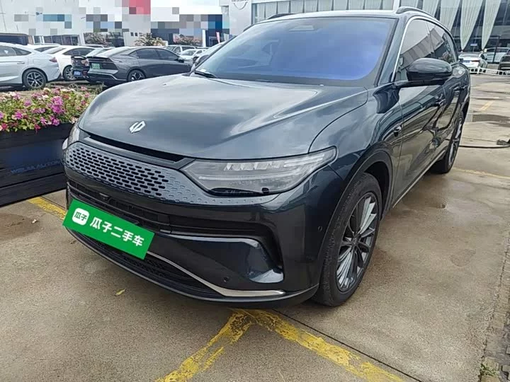 Leapmotor Zero running C11