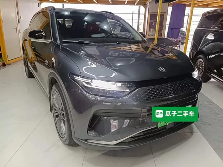 Leapmotor Zero running C11