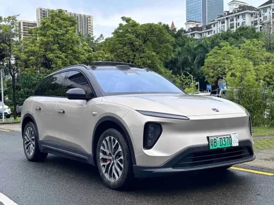 NIO ES6