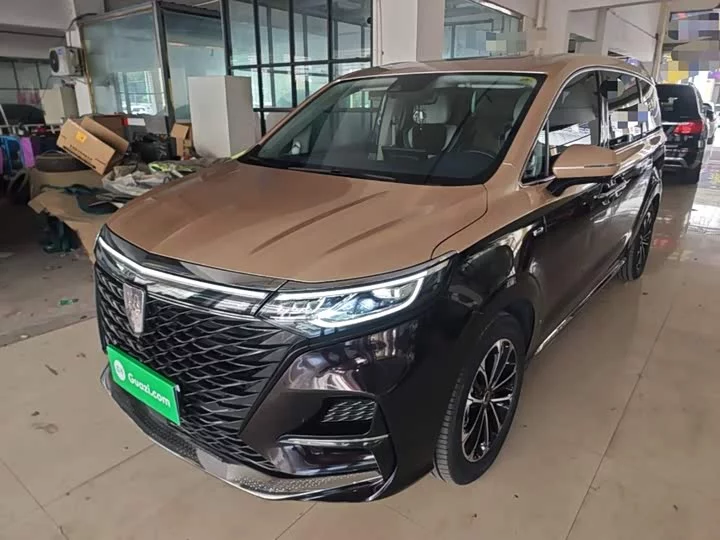 Roewe iMAX8