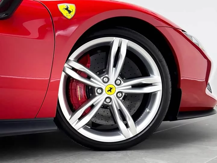 ferrari 296