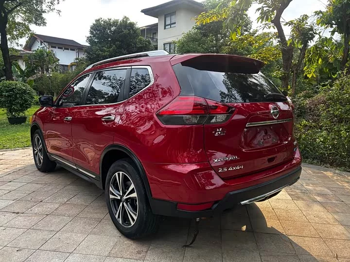 Nissan Qijun