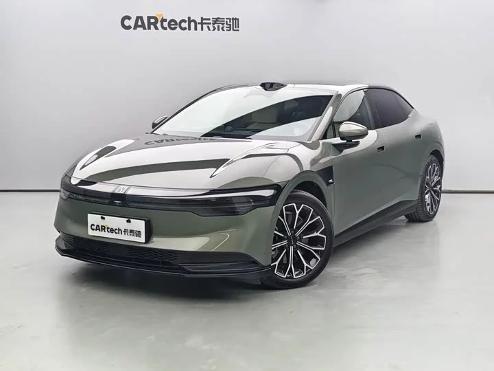ZEEKR 007